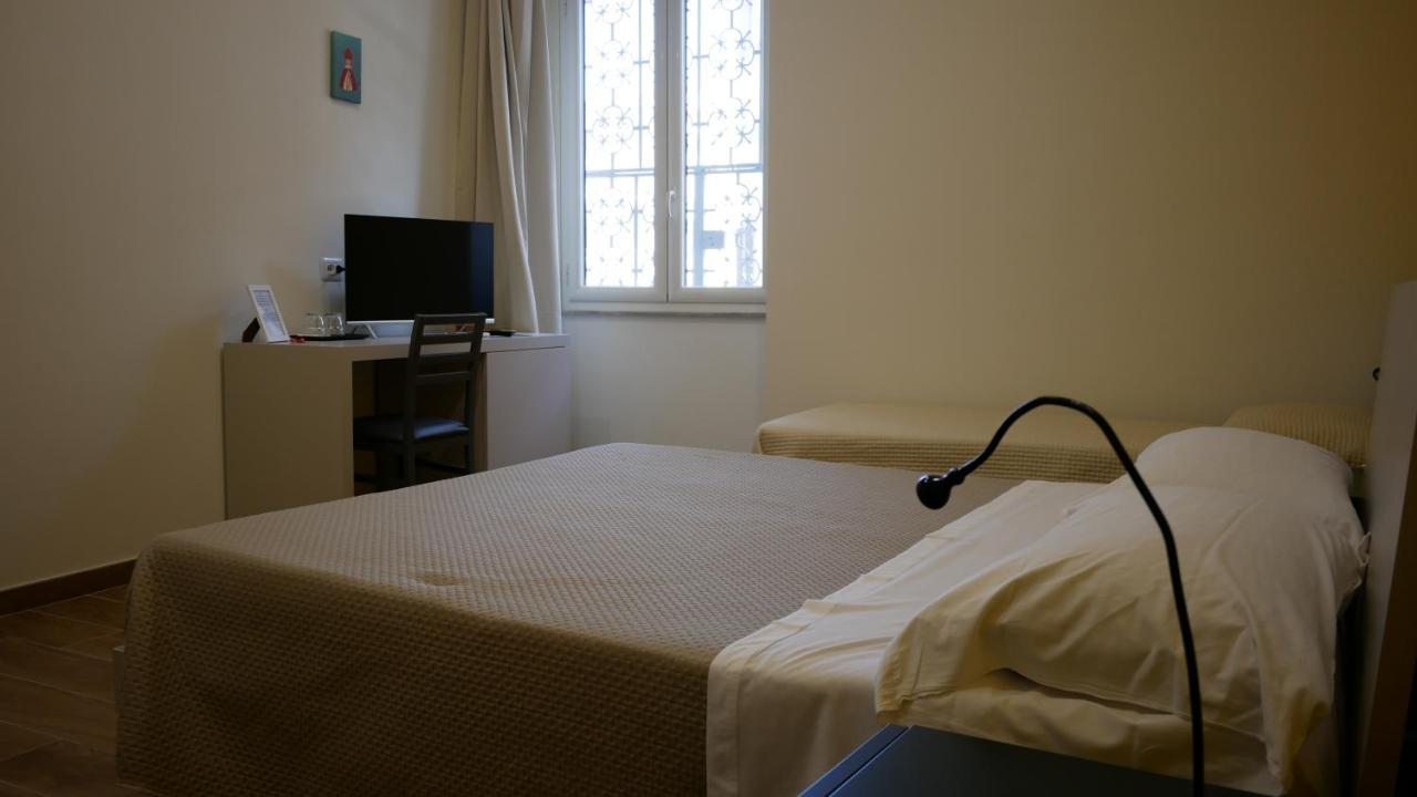 Terminal 1 Guest House Napoli Eksteriør billede