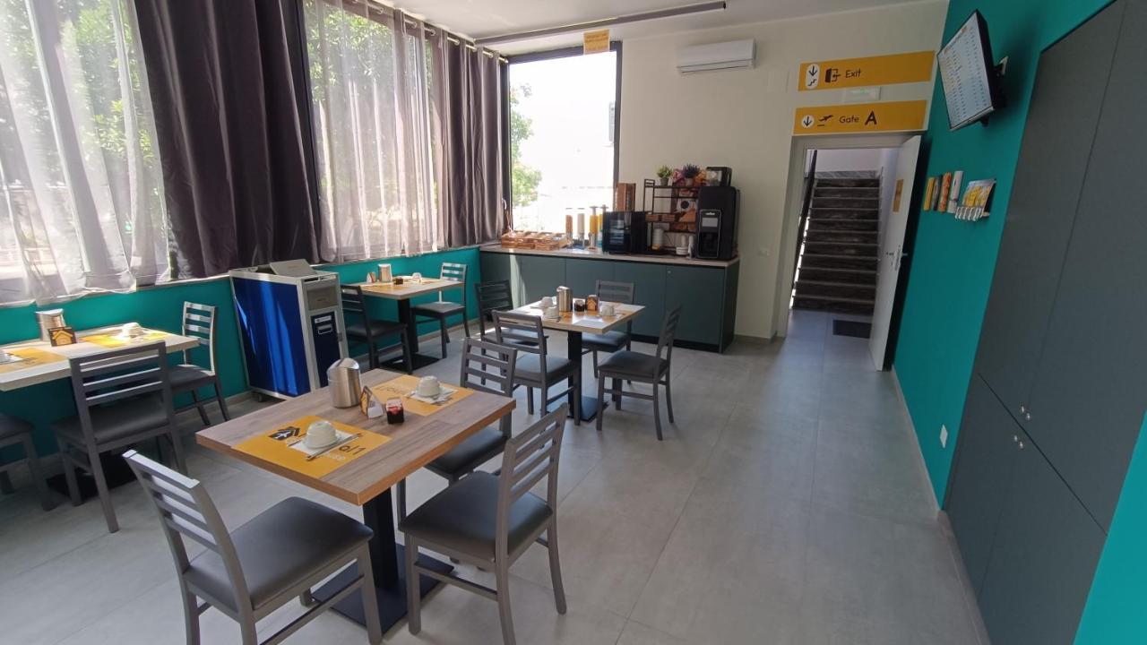 Terminal 1 Guest House Napoli Eksteriør billede